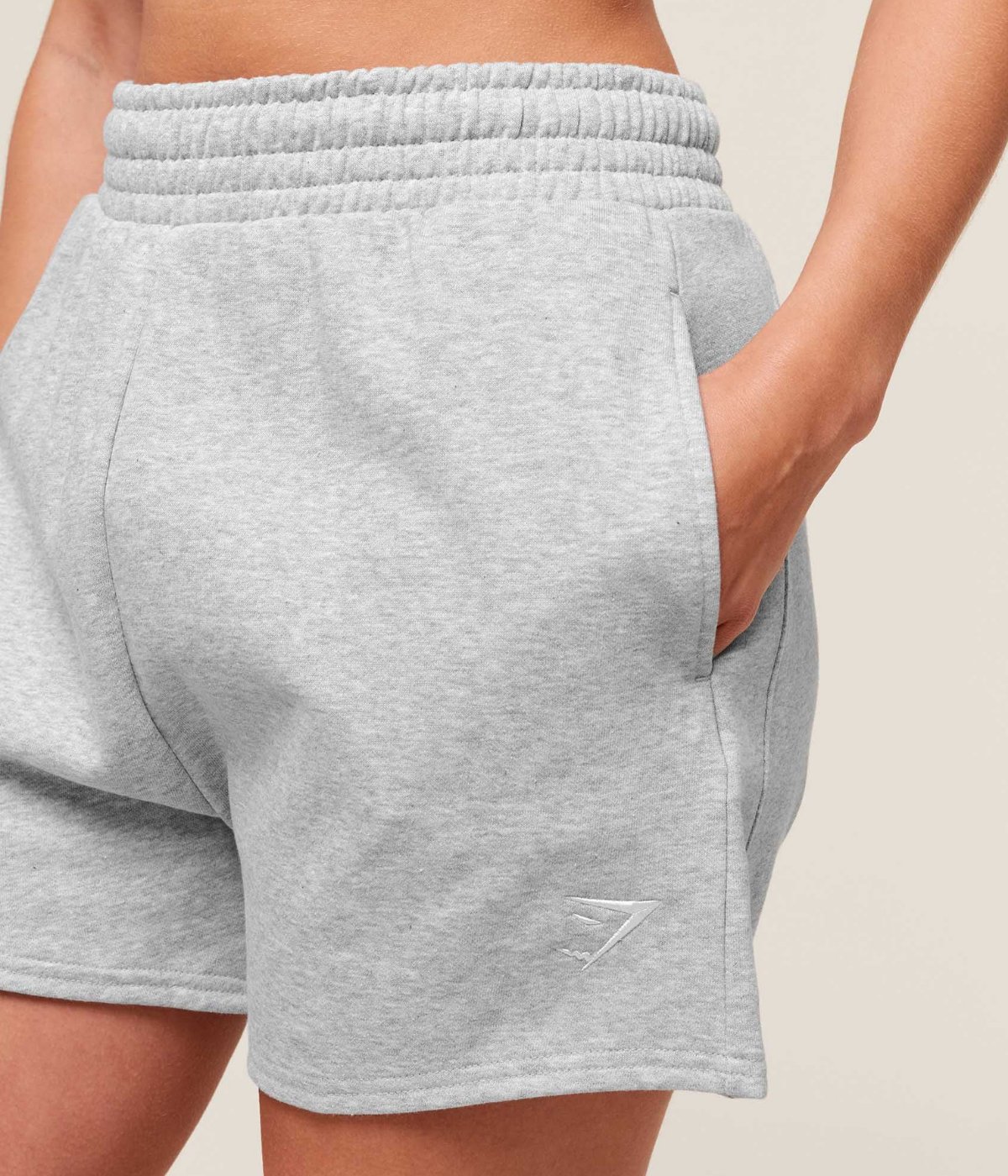 GYMSHARK Polar Kiraz Antrenman Şortu