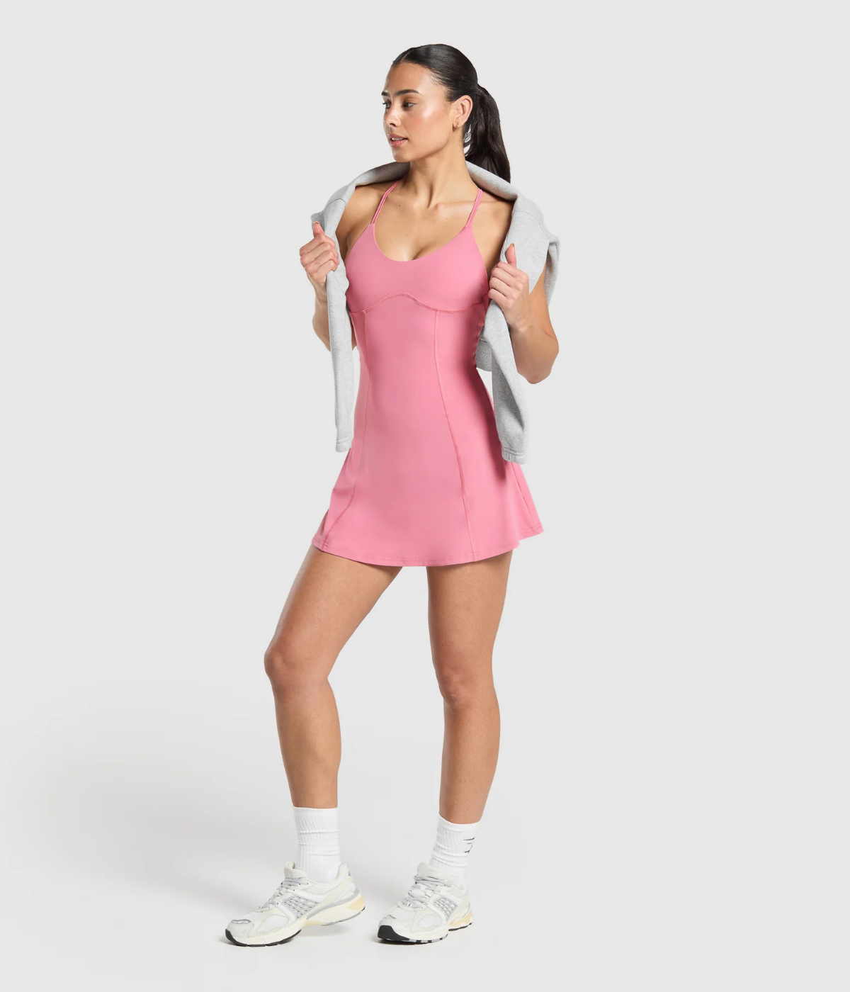 GYMSHARK 2’si 1 Arada Askılı Beyaz Spor Elbise